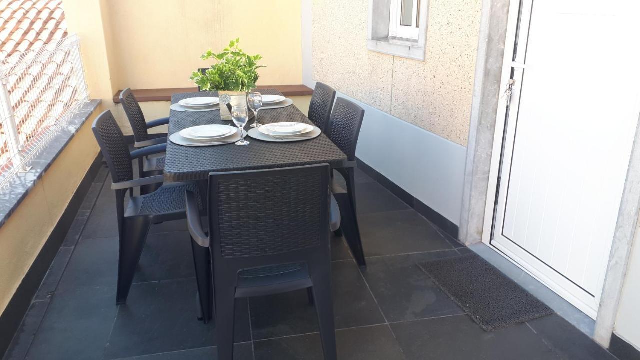 Villa Casinha D'Avo Nazaré Exterior foto