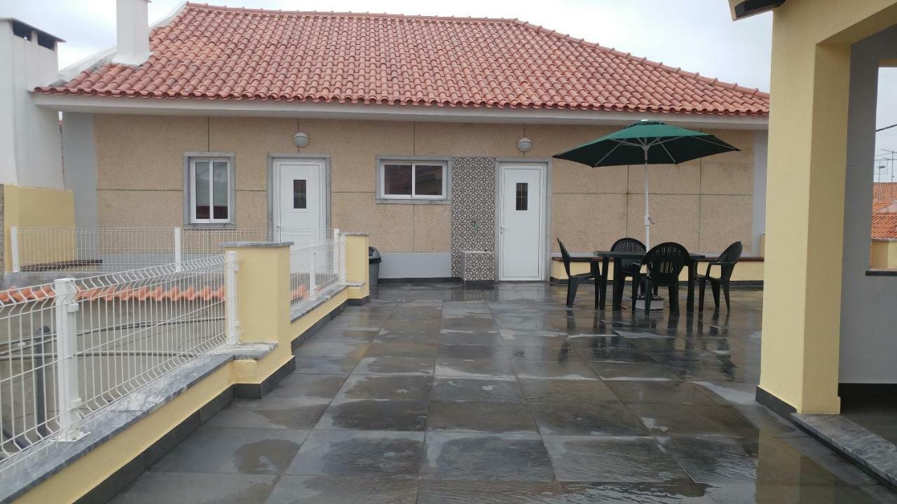 Villa Casinha D'Avo Nazaré Exterior foto